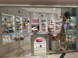 -国际蓝孩BabyInternational(杭州嘉里中心店)