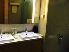 -西昌邛海湾柏樾酒店(原邛海湾柏栎度假酒店)
