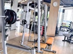 -威克健身游泳(万菱汇店)
