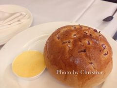 超多黄油的餐前面包-摩根扒房(桐梓林店)