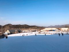 -十三陵雪世界滑雪场
