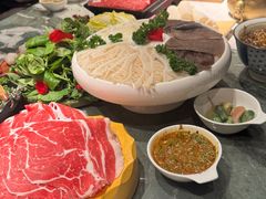 -慢丽江·云南野生菌土鸡锅(西山店)