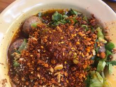 -拈签一笑黄牛肉辣卤串串