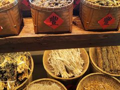-桐湾大院·桐庐菜(滨江店)