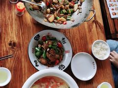 -老唐三下锅 ·张家界地标美食(溪布街店)