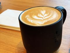 -星巴克臻选(上海合生汇1F店)