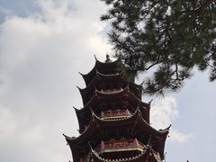 -龙华寺