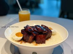 咸蛋目鱼红烧肉-屋里厢上海菜馆