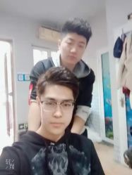 -木格造型美发