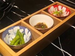 -山川小町·极番烧肉(新地假日广场店)