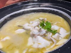 -九锅一堂酸菜鱼(新南凯德直营店)