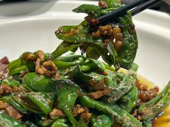 -靓虾二哥长沙地标小龙虾(五一广场店)