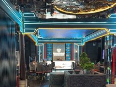 -屋有岛沉浸游戏旗舰店(中山公园店)