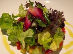 -MONICH牛排融合餐厅(和义大道购物中心店)