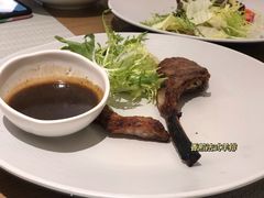 香煎法式羊排-东方柏宴