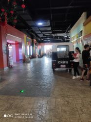 -成都星期8小镇(江宁南路店)