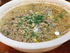 水煮牛肉-老地方鱼馆