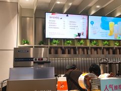 -CoCo都可(湖滨银泰店B区店)