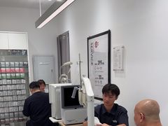 -JINS(上海宏伊国际广场店)