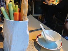 -穹六人间 people 6(岳阳路店)