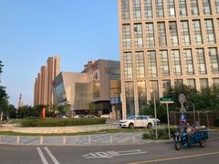 -城市传媒广场