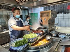 -吾穆勒蓬灰牛肉面·清真(北滨河中路店)