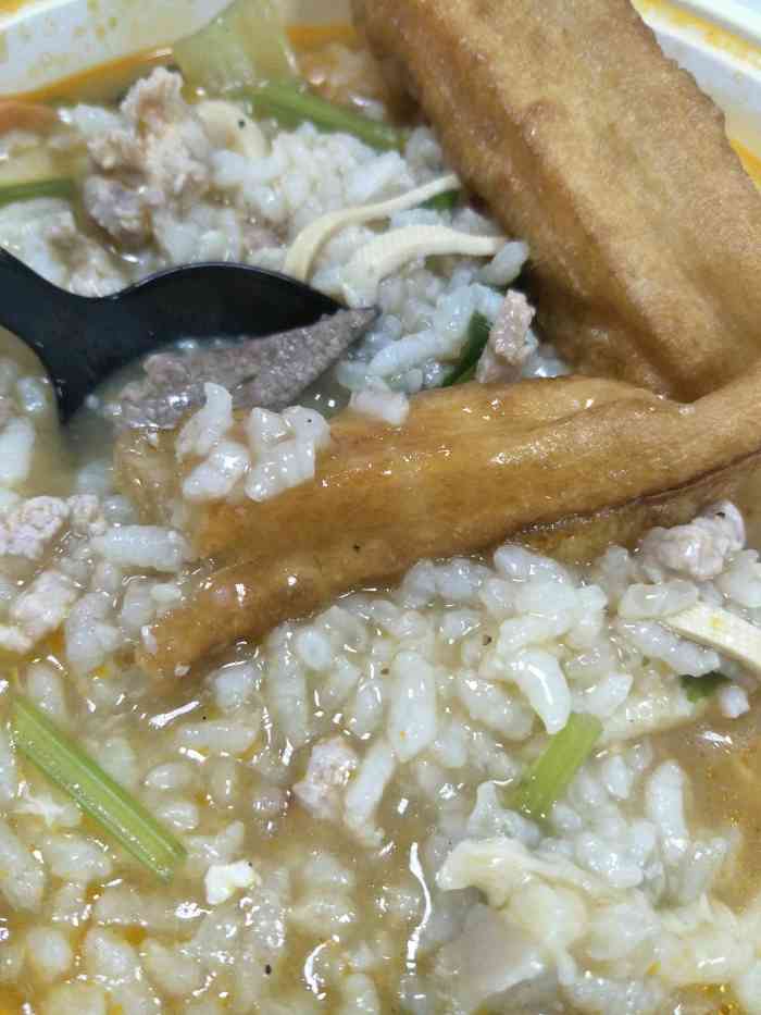 老妈烫饭-"「招牌三鲜烫饭」味道还可以.喜欢吃咸泡饭.