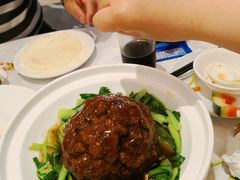 -品悦酒店(三林古镇店)