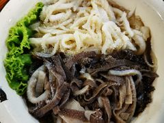 -东镇老火锅(长春路首店)