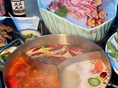 -唯爱KTV聚会餐厅(仙林东城汇店)