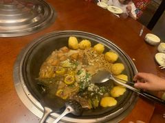 -忆乡情铁锅炖鱼饭店(延庆店)