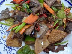 -何记羊汤馆(丽水佳源店)