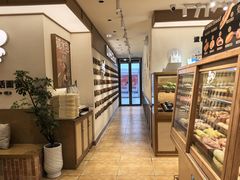 -小飞象面包公社(珠江路金鹰店)