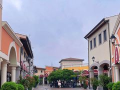 -佛罗伦萨小镇广佛名品奥特莱斯(疏港路店)