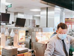 -麦当劳(展览路店)