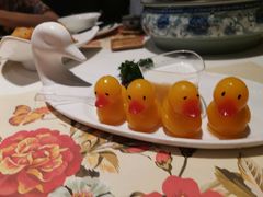 卡通小黄鸭-虾饺妹·酒家(金碧店)