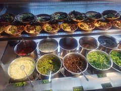 -黔诚多彩火锅(甲秀楼店)