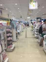 -爱婴室(上海百联中环店)