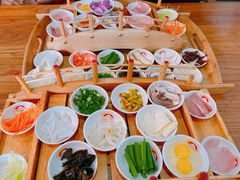 -双桥园·云南过桥米线(古城南门店)