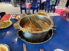 -马路边边麻辣烫联盟路店