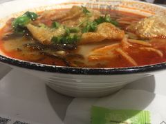 -薇薇螺蛳粉(长大总店)