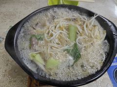 -砂锅米线