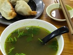 -黄阿姨锅贴大王(万航渡路店)