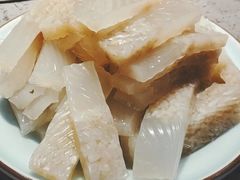 -山河屯铁锅炖(哈西站店)