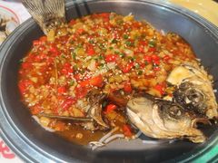 -堂瓦里·33年传统赣菜(第一街区店)