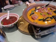 -帅巴人舅母子腊蹄民俗村