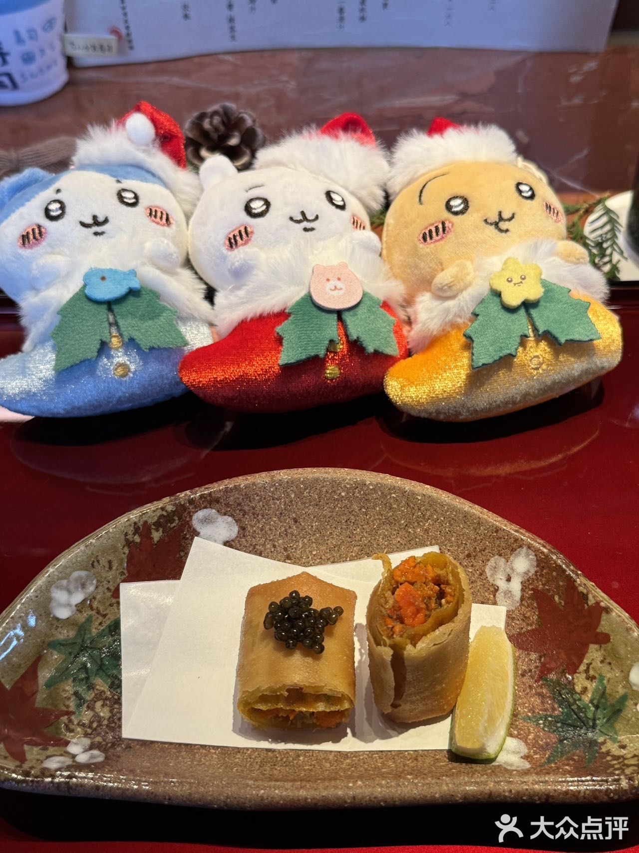 武汉果然大城市和chiikawa娃娃过圣诞