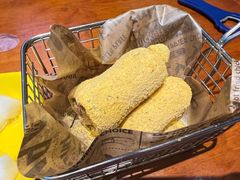 -BHC炸鸡(明洞总店)