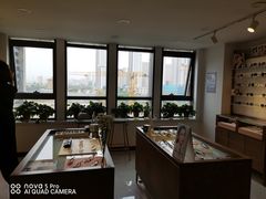 -视野联行眼镜(西站中天健广场店)
