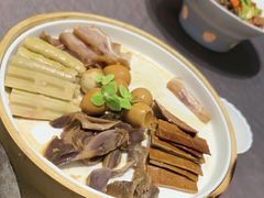 -香山湖家家宴(中山陵店)